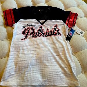 Brand New Womens NFL Team Apparel New England Patriots Mesh Shirt NWT Sz Large